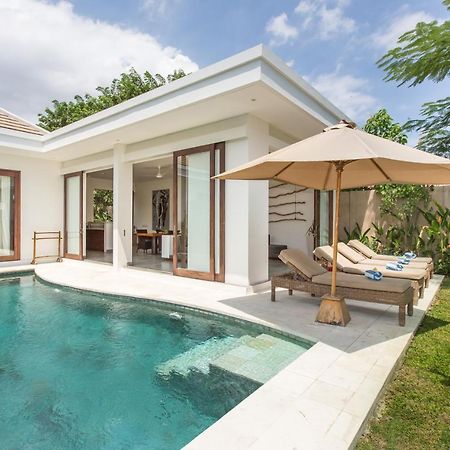 Gajah Villas Bali By Nagisa Bali เซมินยัค ภายนอก รูปภาพ