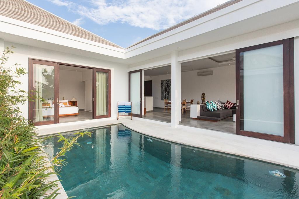 Gajah Villas Bali By Nagisa Bali เซมินยัค ห้อง รูปภาพ