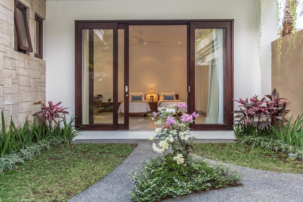 Gajah Villas Bali By Nagisa Bali เซมินยัค ห้อง รูปภาพ