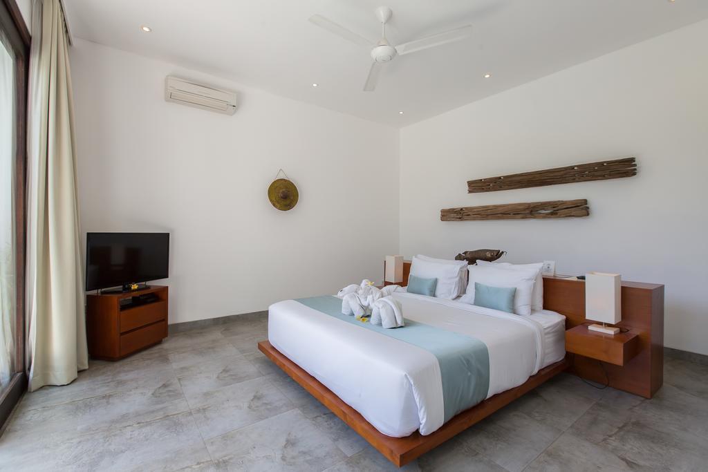 Gajah Villas Bali By Nagisa Bali เซมินยัค ภายนอก รูปภาพ