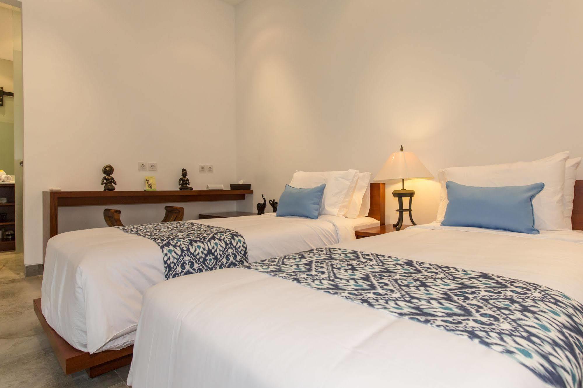 Gajah Villas Bali By Nagisa Bali เซมินยัค ภายนอก รูปภาพ